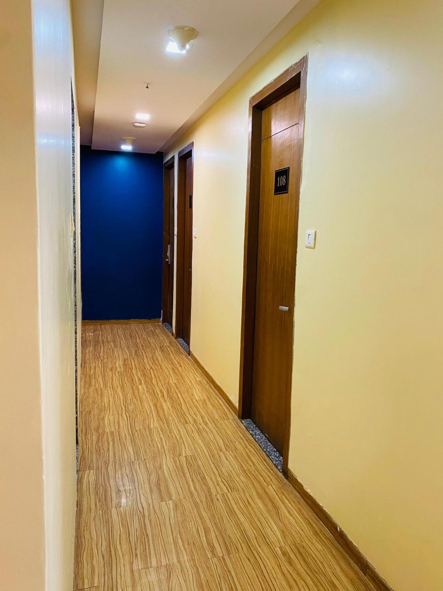 Hotel Arton Regency Near Terminal 2 Airport Βομβάη Εξωτερικό φωτογραφία